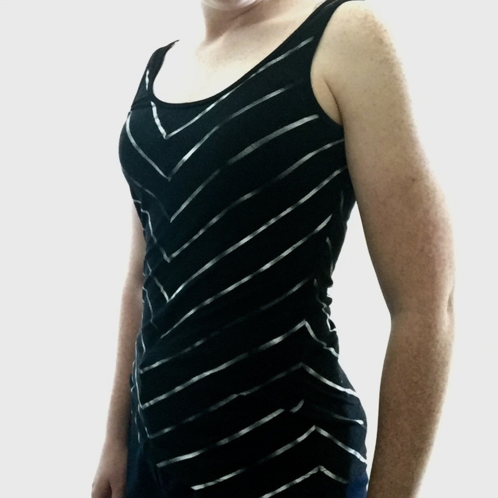 Soft black striped tank top 🖤